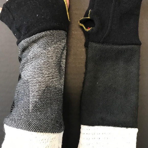 Upcycled Gloves Black Star Handwarmers Patchwork Armwarmers Striped Arm Warmers - Picture 7 of 7